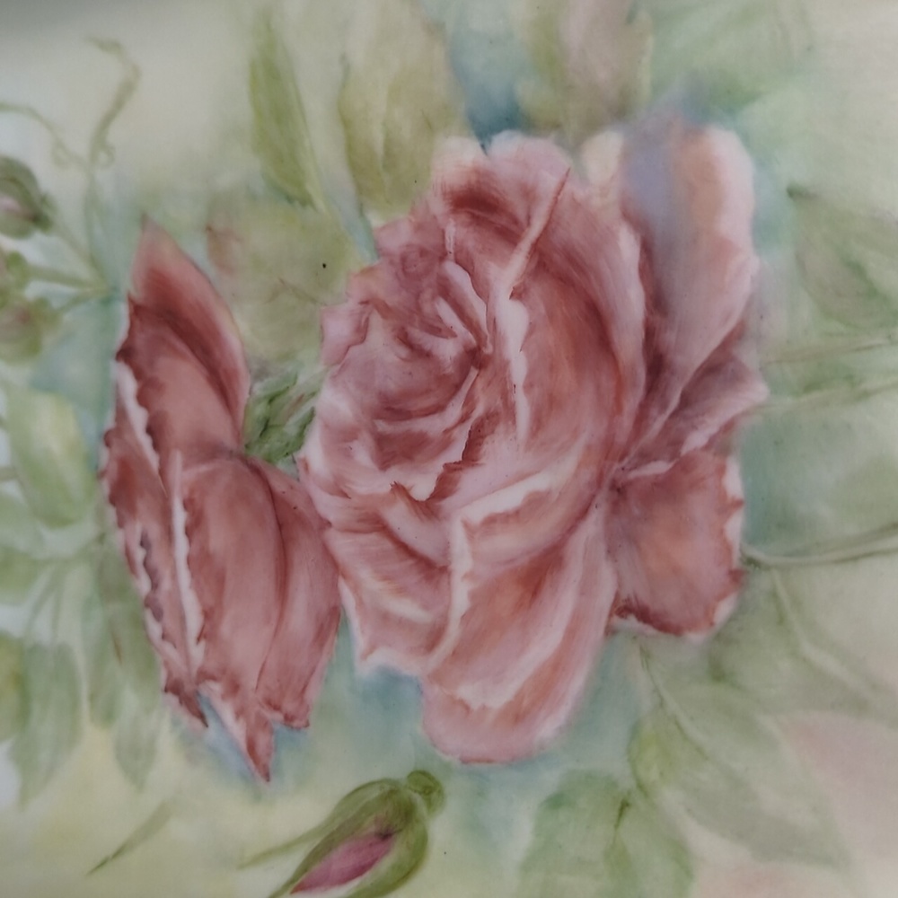 Vintage Hutschenreuther Rose Dish 15 inches - Picture 3 of 6